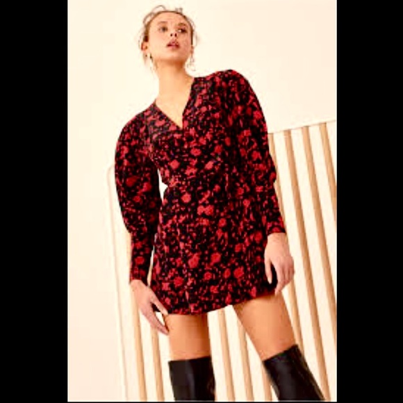 C/MEO Collective Dresses & Skirts - 🆕 C/MEO Opacity Floral Wrap Mini Dress Medium